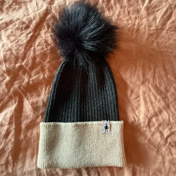 Women's Smartwool Pom Beanie - Picture 1 of 2
